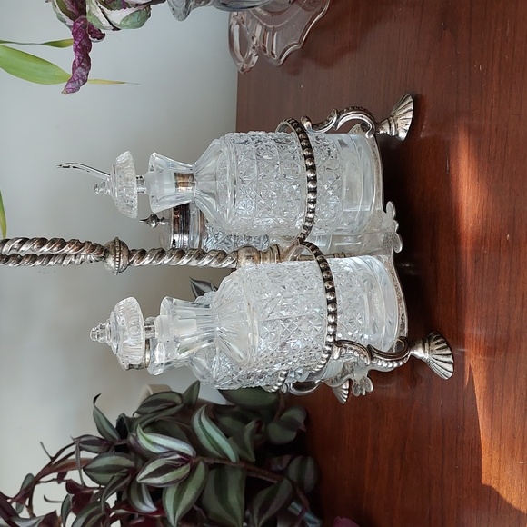 Sterling silver cut glass cruet set - Picture 3 of 13